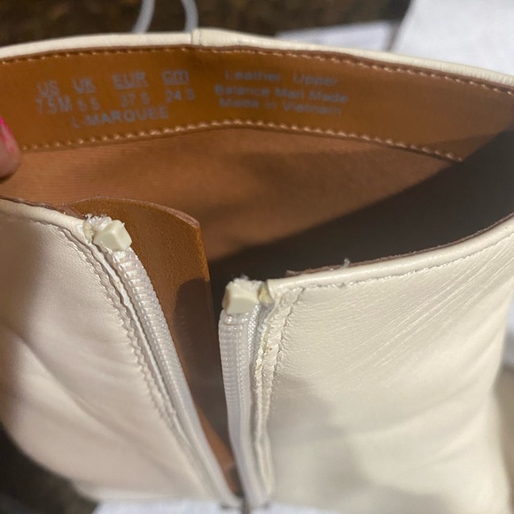 Franco Sarto L-Marquee Block Heel Bootie - Picture 3 of 12